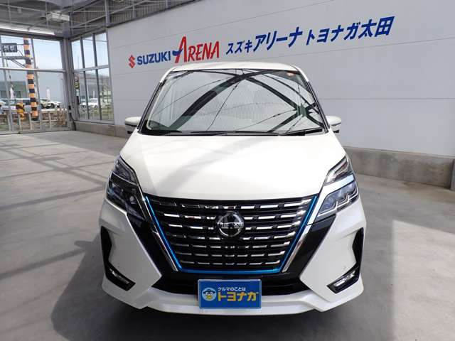 セレナ1.2 e-POWER ハイウェイスターV