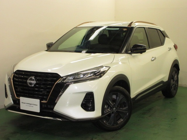 キックス1.2 X 90周年記念車 (e-POWER)