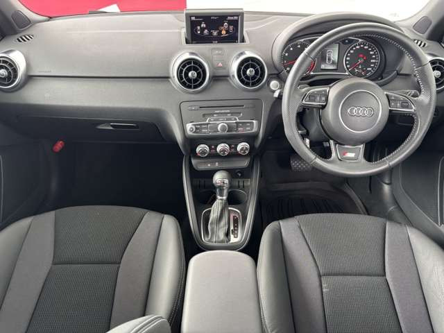 A1スポーツバック1.4 TFSI シリンダーオンデマンド Sラインパッケージ