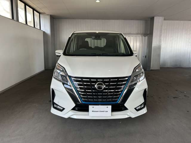 セレナ1.2 e-POWER ハイウェイスターV