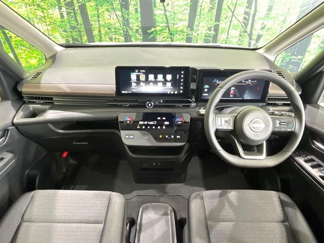 セレナ1.4 e-POWER ハイウェイスターV