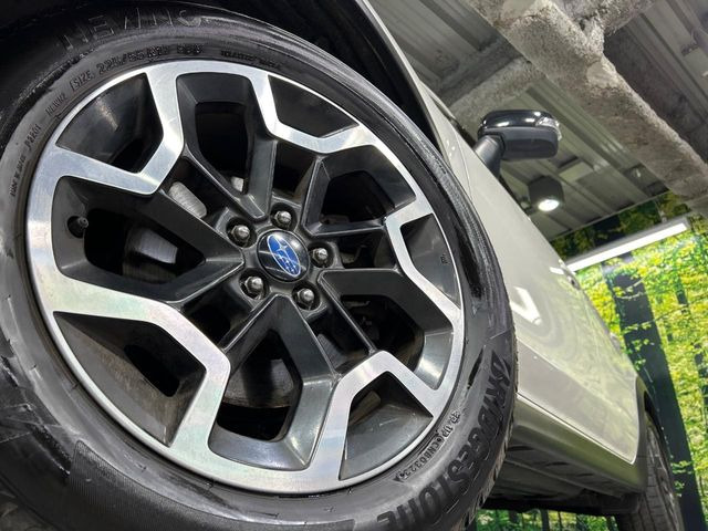 �y����17�C���`�A���~�z�C�[���z�O�ςɃ}�b�`���������A���~�z�C�[���𑕒����Ă���܂��B�e��ЊO�A���~�z�C�[����A�X�^�b�h���X�^�C�����戵�����Ă���܂��B���񂲑��k����������