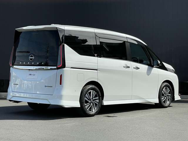 セレナ1.4 e-POWER ルキシオン