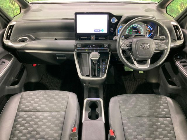 ヴォクシー1.8 ハイブリッド S-Z