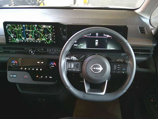 セレナ1.4 e-POWER ハイウェイスターV