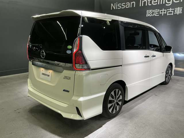 セレナ2.0 ハイウェイスター Vセレクション