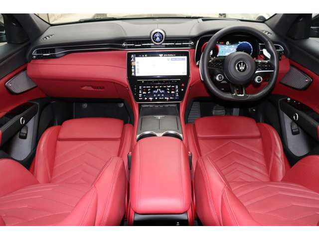 グレカーレトロフェオ 4WD