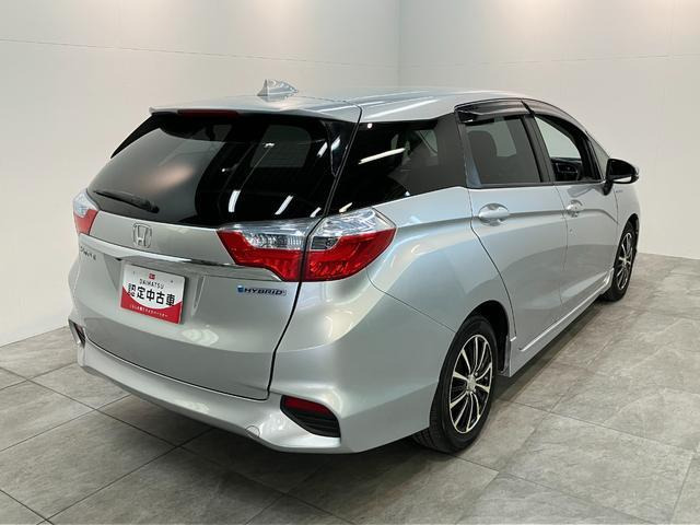 シャトル1.5 ハイブリッド X