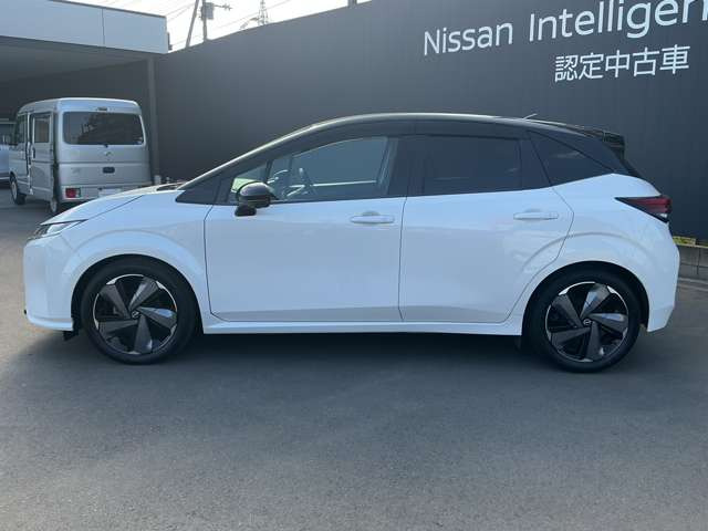 ノートオーラ1.2 G レザーエディション