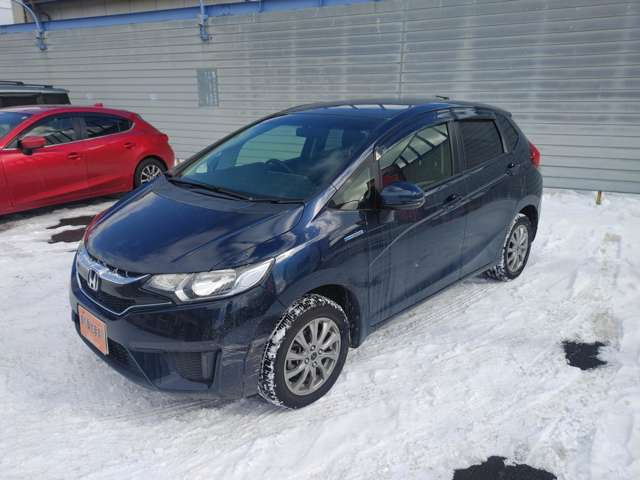 フィット1.5 ハイブリッド Fパッケージ 4WD