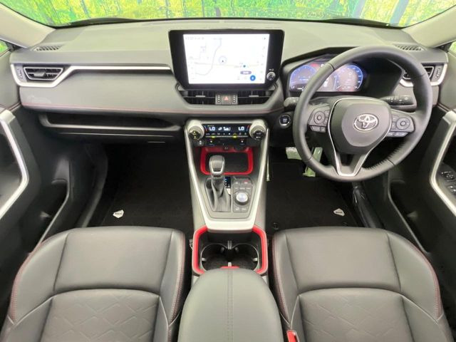 RAV42.0 アドベンチャー オフロードパッケージ II 4WD