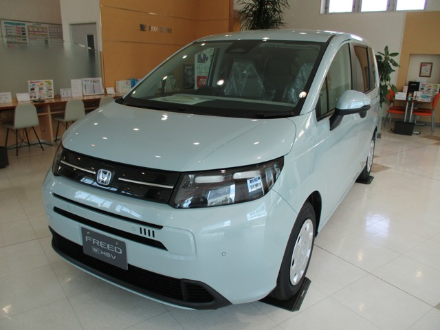 フリード1.5 e:HEV エアー