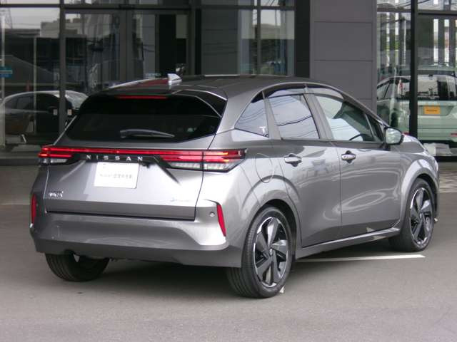 ノートオーラ1.2 G レザーエディション