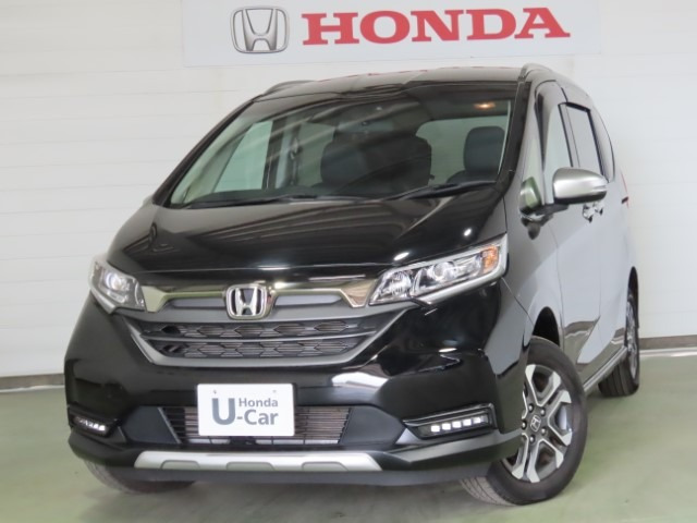 フリード1.5 ハイブリッド クロスター 4WD