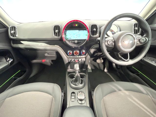 ミニクロスオーバークーパー D