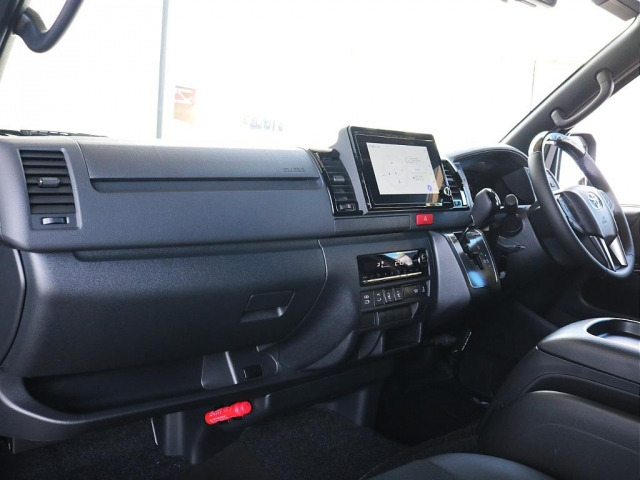 ハイエースバン2.8 スーパーGL ダークプライムII ロング ディーゼル 4WD