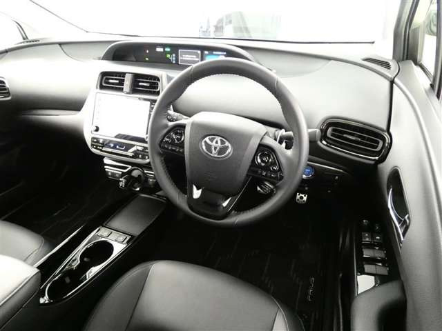 プリウス1.8 S ツーリングセレクション ブラックエディション