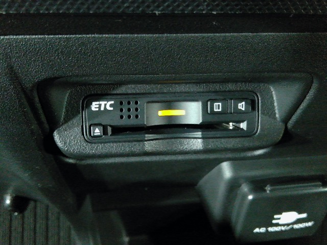 フリードスパイクハイブリッド1.5 ジャストセレクション