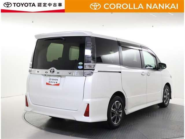 ヴォクシー2.0 ZS 煌