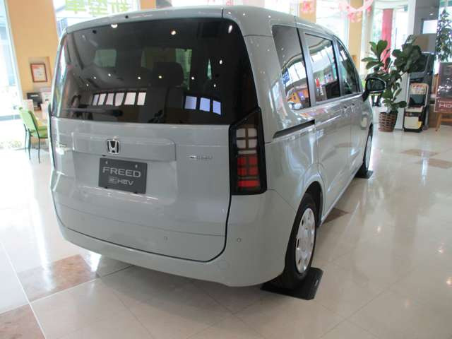 フリード1.5 e:HEV エアー