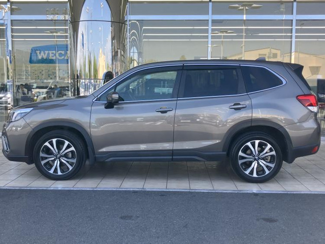 フォレスター2.5 プレミアム 4WD