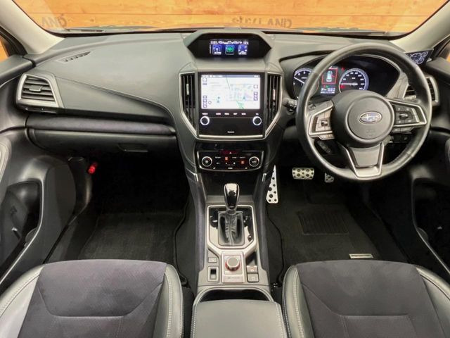 フォレスター1.8 スポーツ 4WD