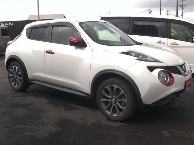 ジューク1.6 16GT FOUR パーソナライゼーション 4WD