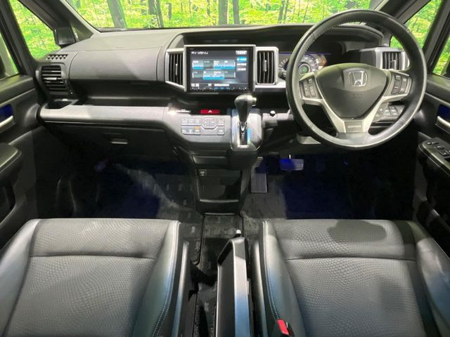 ステップワゴン2.0 スパーダ Z クールスピリット