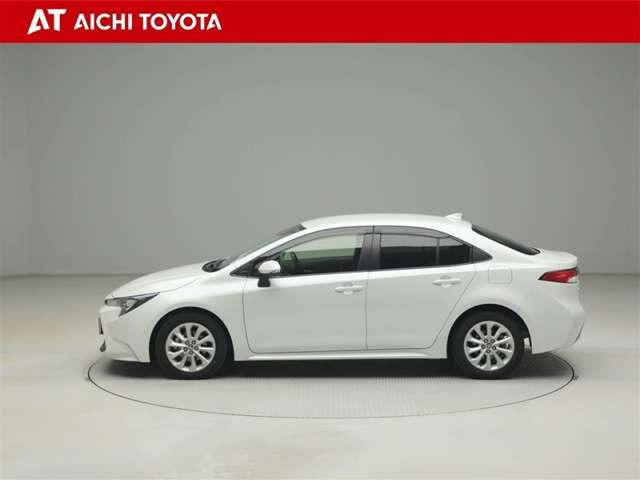 カローラ1.8 ハイブリッド S