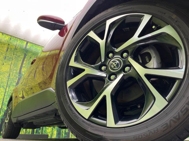 �y����18�C���`�A���~�z�C�[���z�O�ςɃ}�b�`���������A���~�z�C�[���𑕒����Ă���܂��B�e��ЊO�A���~�z�C�[����A�X�^�b�h���X�^�C�����戵�����Ă���܂��B���񂲑��k����������