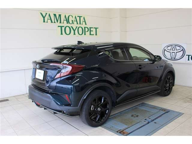 C-HR1.2 G-T モード ネロ 4WD