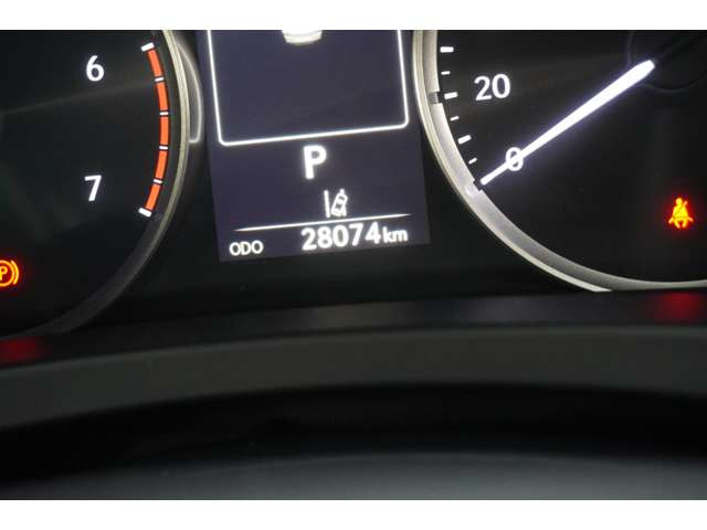 IS300h バージョンL