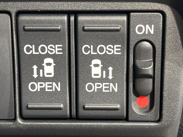 フリード1.5 e:HEV エアー EX