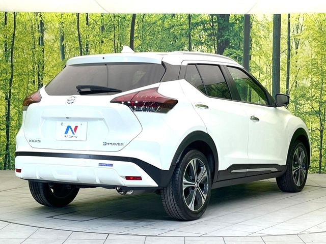 日産 キックス 1.2 X ツートーン インテリアエディション (e-POWER