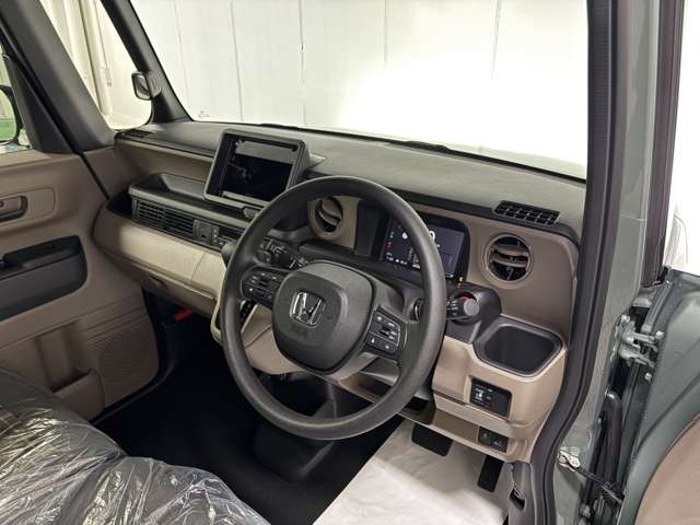 N-BOXジョイ 2トーン