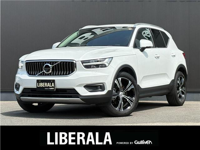 XC40B4 AWD インスクリプション 4WD