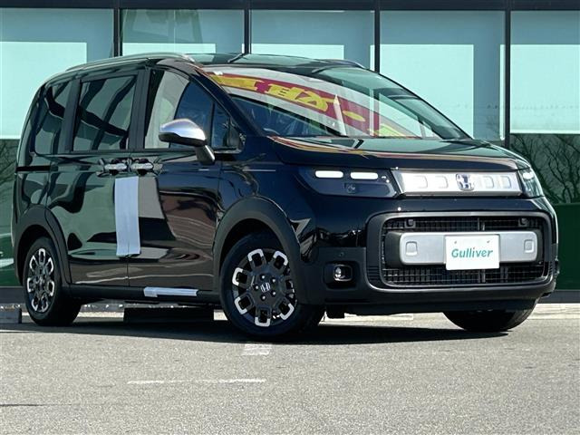 フリード1.5 e:HEV クロスター