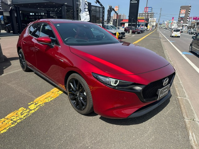 MAZDA3ファストバック2.0 X バーガンディ セレクション 4WD