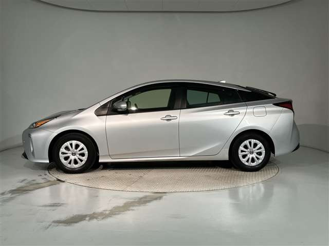 プリウス1.8 S セーフティ プラスII