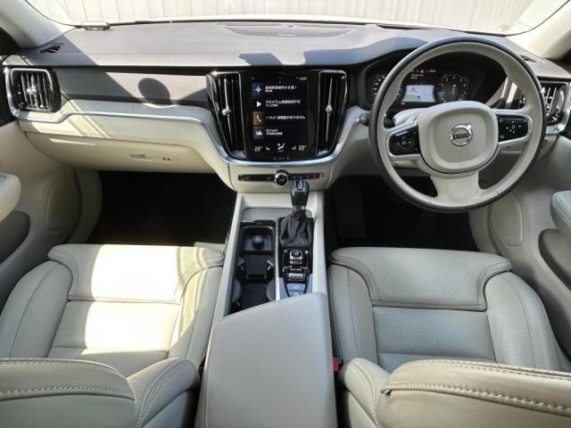 V60クロスカントリーT5 AWD プロ 4WD