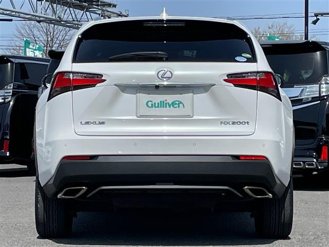 NX200t Fスポーツ 4WD