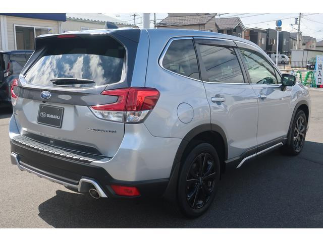 フォレスター1.8 スポーツ 4WD