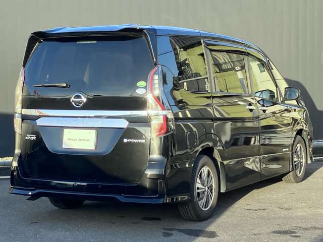 セレナ1.2 e-POWER ハイウェイスターV