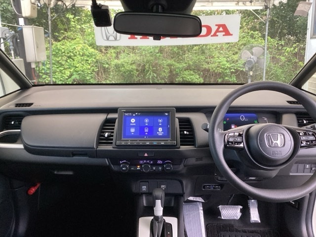 フィット1.5 ハイブリッド