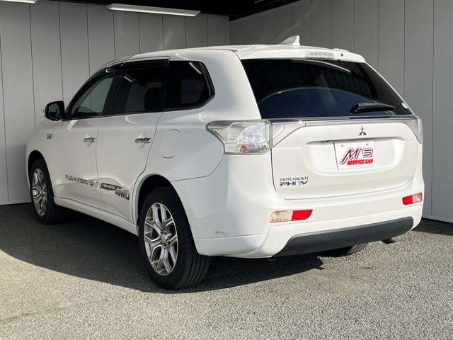 �l�C��4WD�A�y�����ԁA�R���p�N�g�J�[�ASUV�A�Z�_���A�~�j�o���A�A���Ԃ܂ŕ��L����葵���Ă���܂��B
