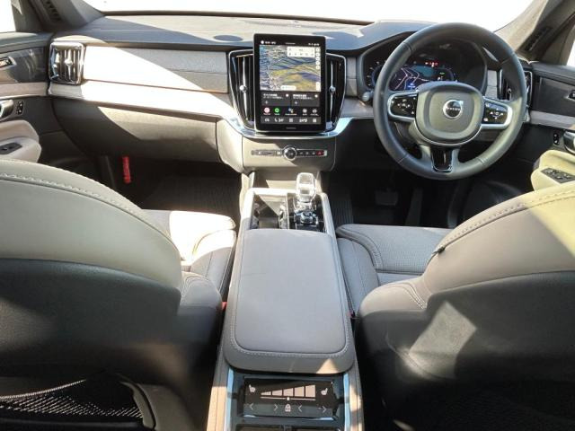 XC90ウルトラ T8 AWD プラグイン ハイブリッド 4WD