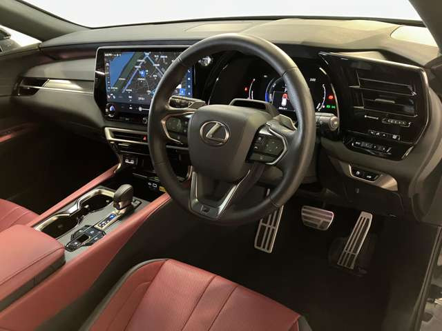 RX500h Fスポーツパフォーマンス 4WD