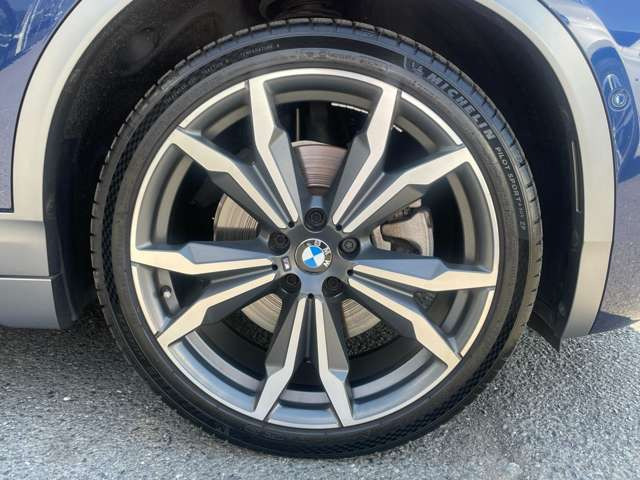 X2xドライブ20i MスポーツX 4WD