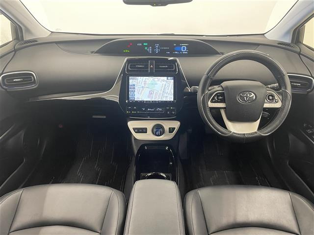 プリウス1.8 A ツーリングセレクション