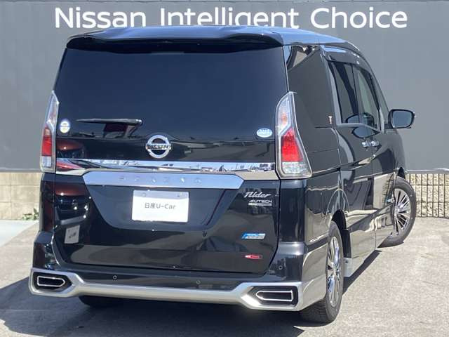 セレナ2.0 ライダー オーテック 30thアニバーサリー